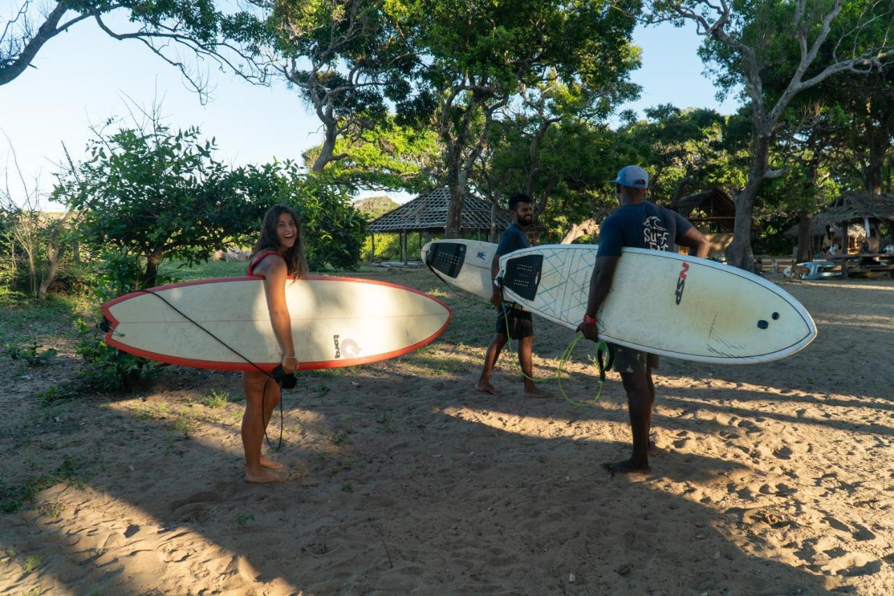 فندق Surf & Yoga آروغام المظهر الخارجي الصورة